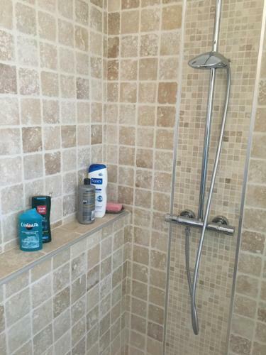 Bed & Breakfast Chambres Dans Villa Avec Piscine