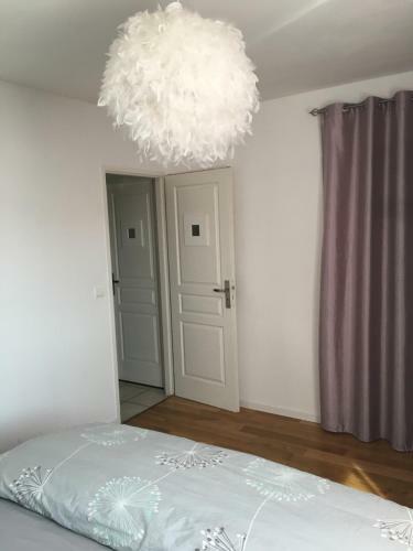Bed & Breakfast Chambres Dans Villa Avec Piscine