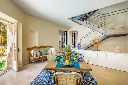 Hostal Le Clos De Gordes