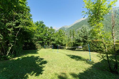 Camping Le Rochetaill�e