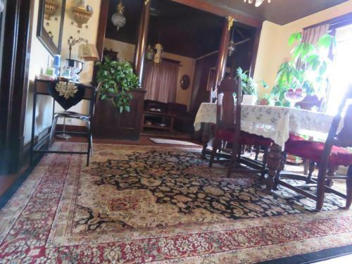 1912 Nostalgic Train Crew B&B