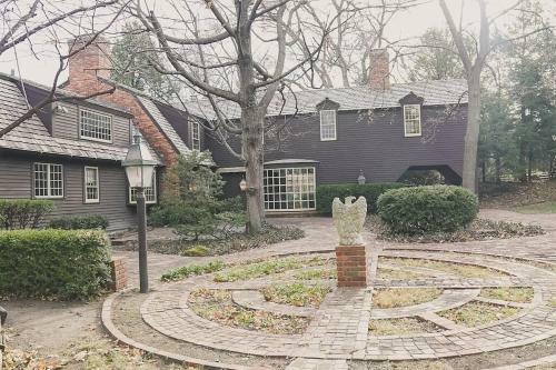 Beautiful In Town Acreage
