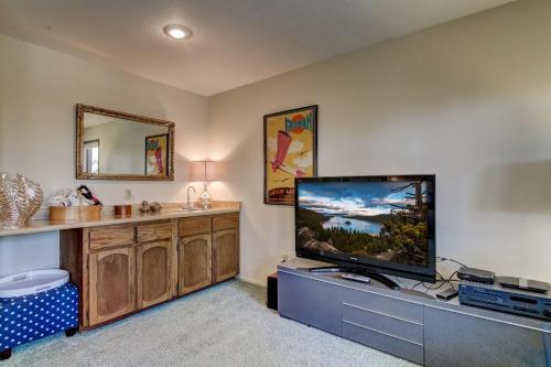 Lakeview Getaway