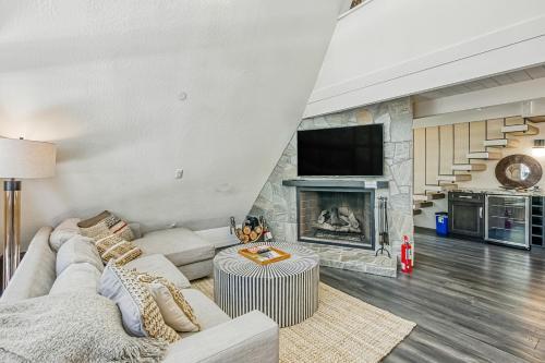 Modern Mountain Home