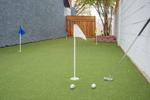 Lux Escape 6br, 3ba, Pool, Spa And Mini Golf 31 Days Only