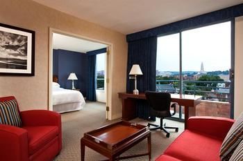 Hotel Sheraton Suites Old Town Alexandria
