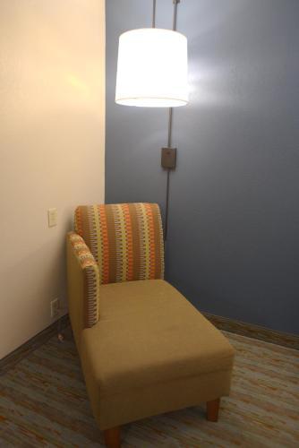 Hotel Holiday Inn Express Anderson I-85 (exit 27- Highway 81)