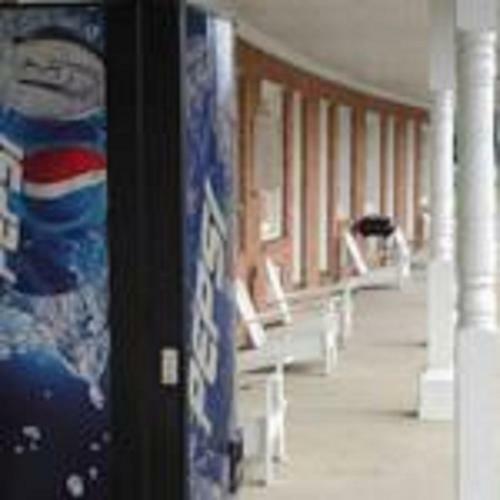 Washington & Lee Motel