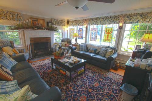 Phineas Swann Bed & Breakfast Inn