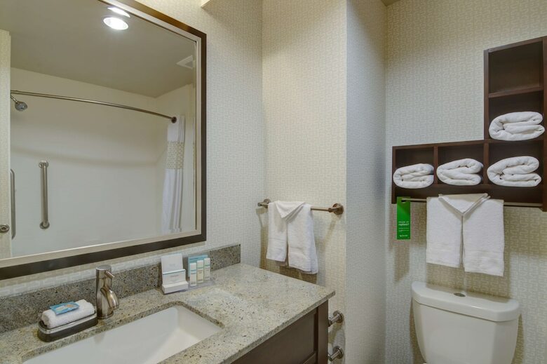 Hotel Hampton Inn And Suites Trophy Club