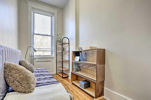 Contemporary Jersey City Abode About 5 Mi To Nyc!