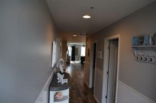 Apartamento Db301 East Rochester Avenue, Unit 106