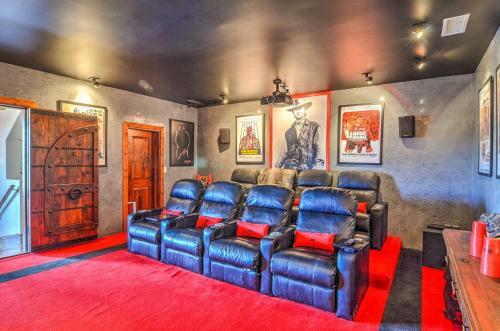 Exquisite Blame Her Ranch About 50 Mi To Santa Fe!