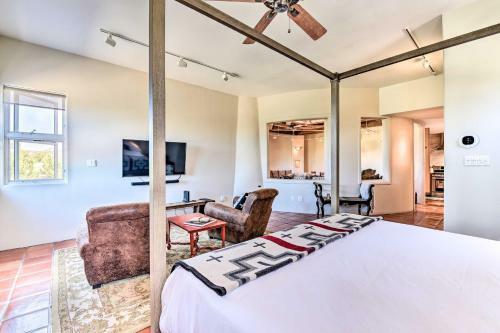 Secluded Ojo Caliente Home With Patio And Mtn Views