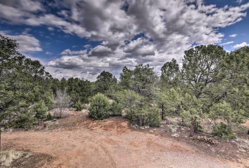 Peaceful Rowe Home With Pecos Natl Park Views!