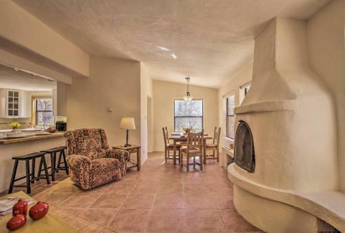 Peaceful Rowe Home With Pecos Natl Park Views!