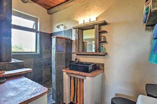 Secluded San Ysidro House With Desert Views!