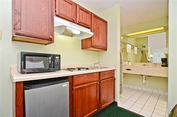 Motel Americas Best Value Inn Smithville