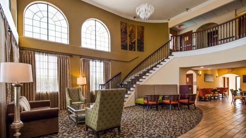 Hotel Best Western Mainland Inn & Suites