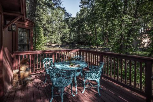 Happy River, 2 Brs, In Town, Wi-fi, Sleeps 4