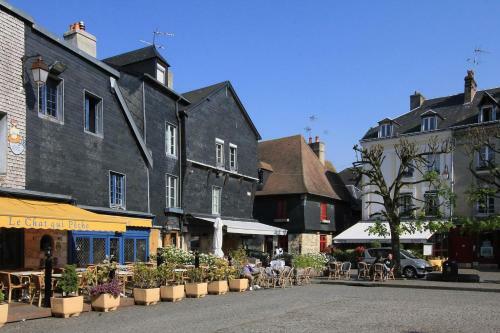 Apartamento Le Patio / Les Suites Romantiques Du Grenier � Sel