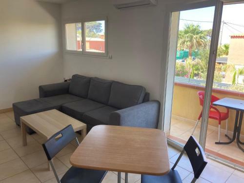 Apartamento T2 A 20 M�tres de La Plage de La Capte