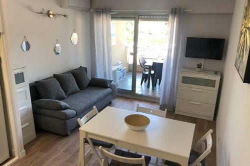 Apartamento Studio Port de Hy�res Proche Des Plages