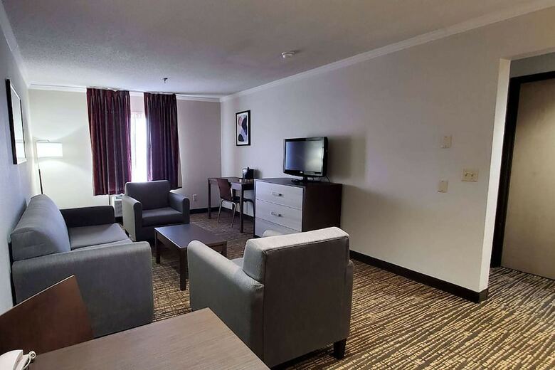 Hotel Ramada Hall Of Fame Canton