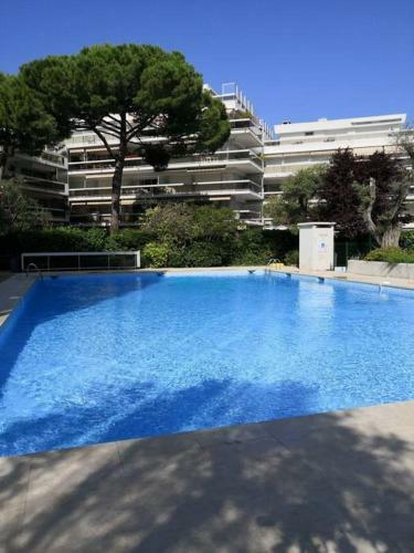 Apartamento Tribuperez � Juan-antibes