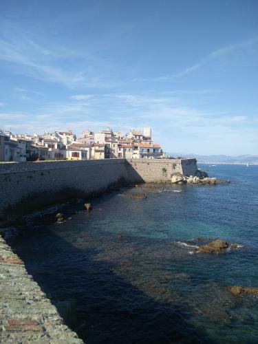 Apartamento Tribuperez � Juan-antibes