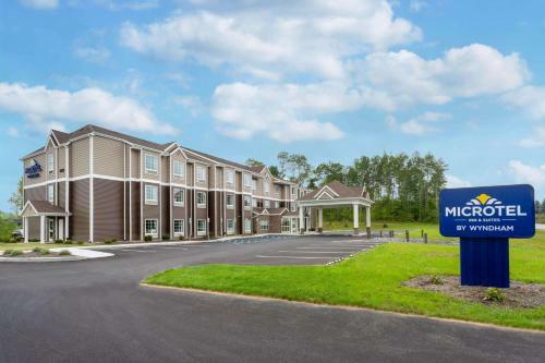 Hotel Microtel Inn & Suites By Wyndham Amsterdam