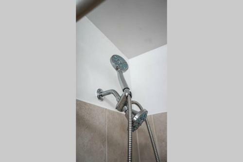 Apartamento Spacious & Comfy 5min To Downtown Royal Beds