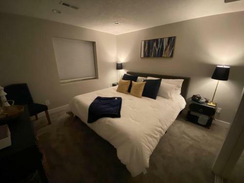 Villa Relax Or Play! Close To Everything; Sleeps 11.