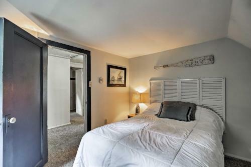 Renovated Lakefront Home With Deck In Northville!