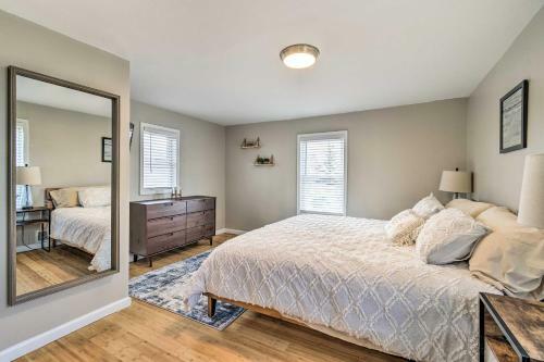 Cozy Finger Lakes Abode In Dtwn Canandaigua!