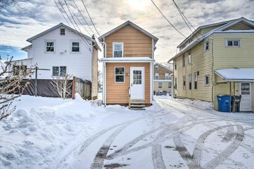 Cozy Finger Lakes Abode In Dtwn Canandaigua!