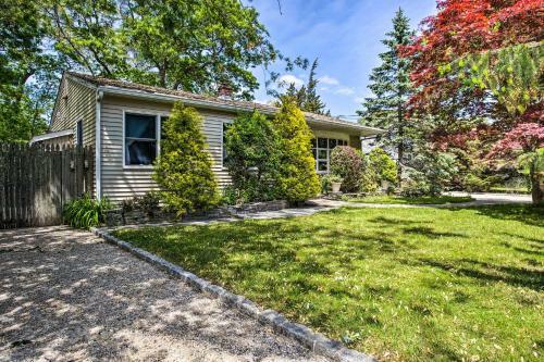 Charming Hampton Bays Home With Gazebo And Garden