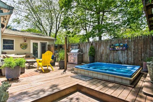Charming Hampton Bays Home With Gazebo And Garden