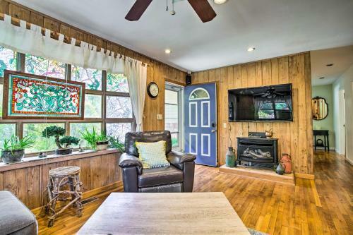 Charming Hampton Bays Home With Gazebo And Garden