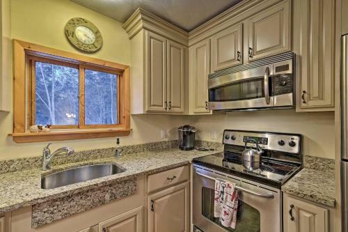 Jewett Cabin With Viewing Deck - 10 Mins To Skiing!