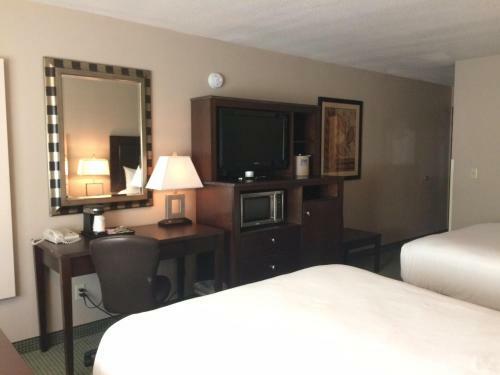 Shilo Inn Suites Hotel - Portland/beaverton