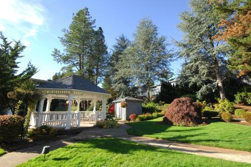 Shilo Inn Suites Hotel - Portland/beaverton
