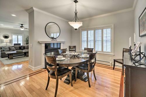 Stunning House With Deck, Game Room And Home Gym!
