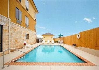 Hotel Sleep Inn & Suites Gonzales