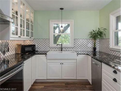 Apartamento Cozy Convenience, Private Home 5mins To Biltmore