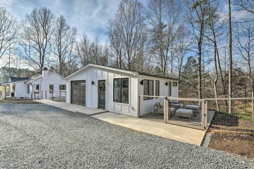 Apartamento Modern Wellness Retreat On 5-acre Micro Farm!