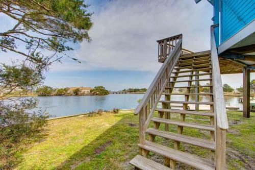 Ozzie's Island Hideaway