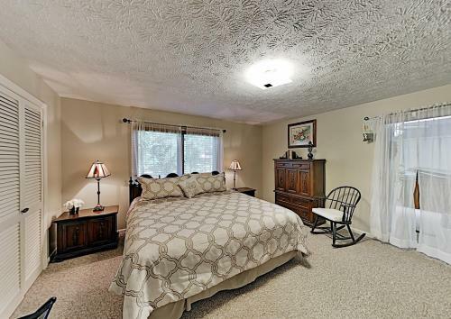 Lakewood Oasis