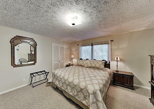 Lakewood Oasis