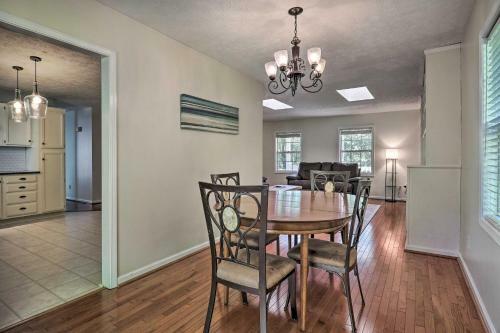 Mills River Hideaway With Front Porch And Mtn Views!